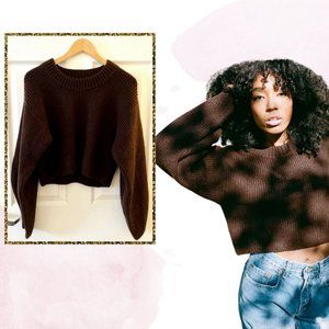 Urban Outfitters Sydney Crew Neck Cropped Sweater in Brown, Medium